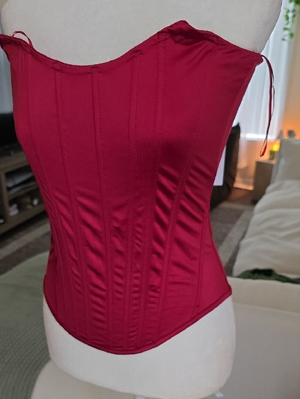 Akira Strapless Satin Burgundy Zip-Up Corset Top - Picture 4 of 5